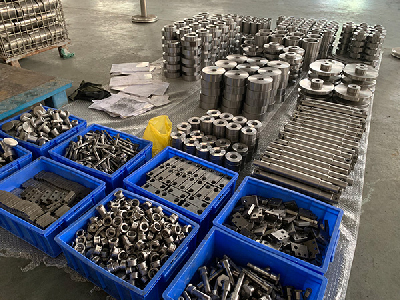 CNC-Bearbeitungswerkstatt für hochpräzise Teile
